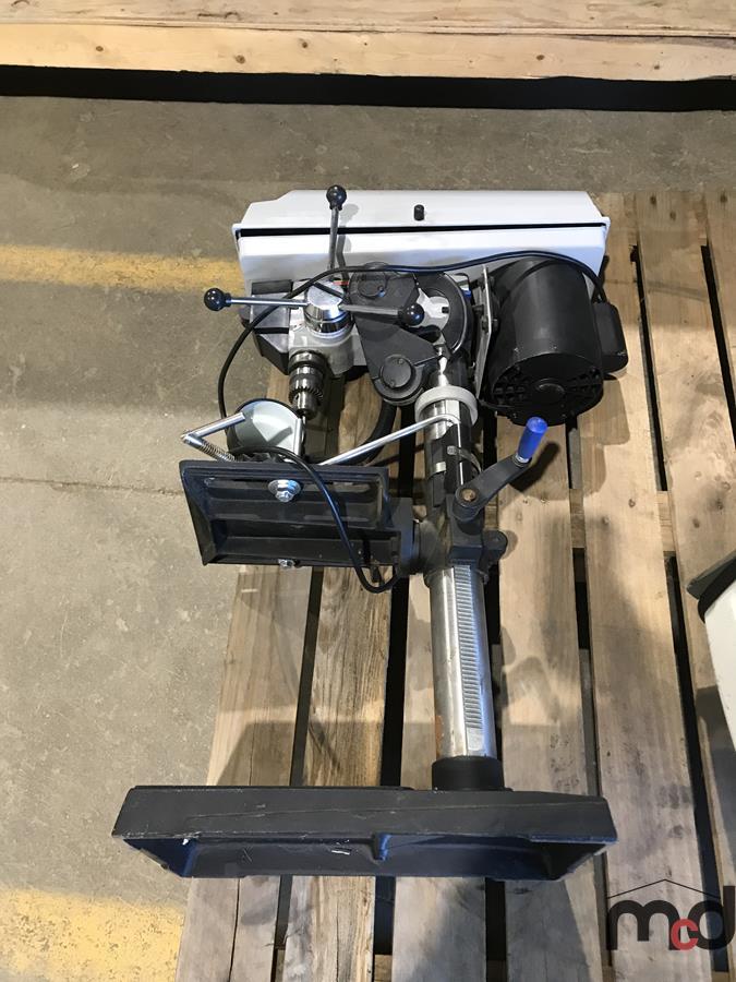 Delta DP300L Drill Press
